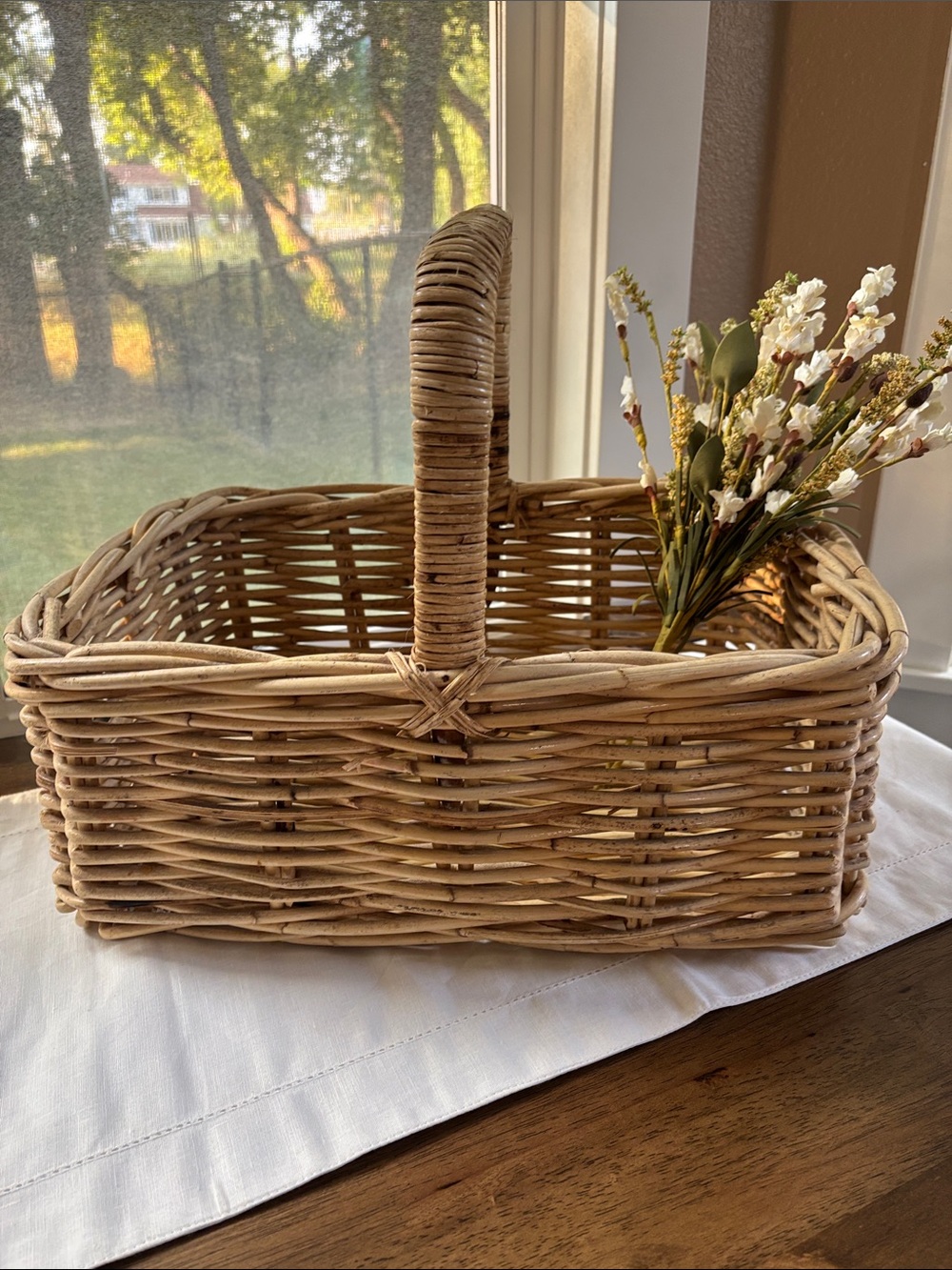 Vintage Handwoven Natural Rattan Basket with Handle - Picture 7 of 9